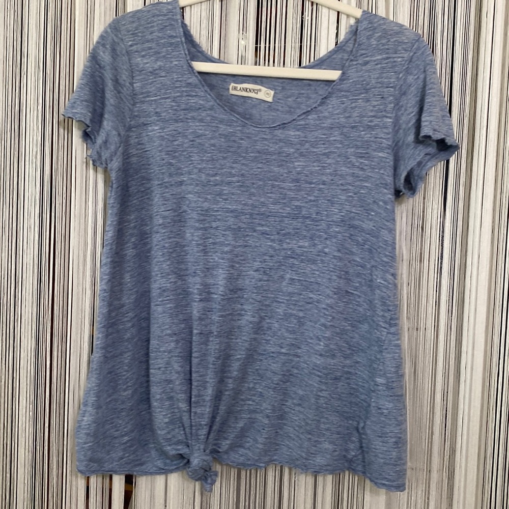 [BLANKNYC] Knotted Tshirt in Heathered Blue